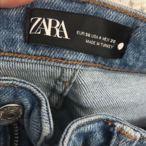Zara light wash jeans size 4 - Picture 3 of 4